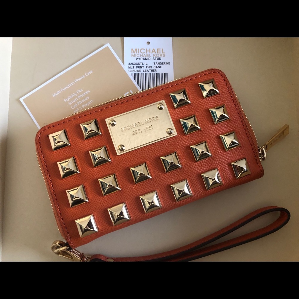 Michael Kors wallet